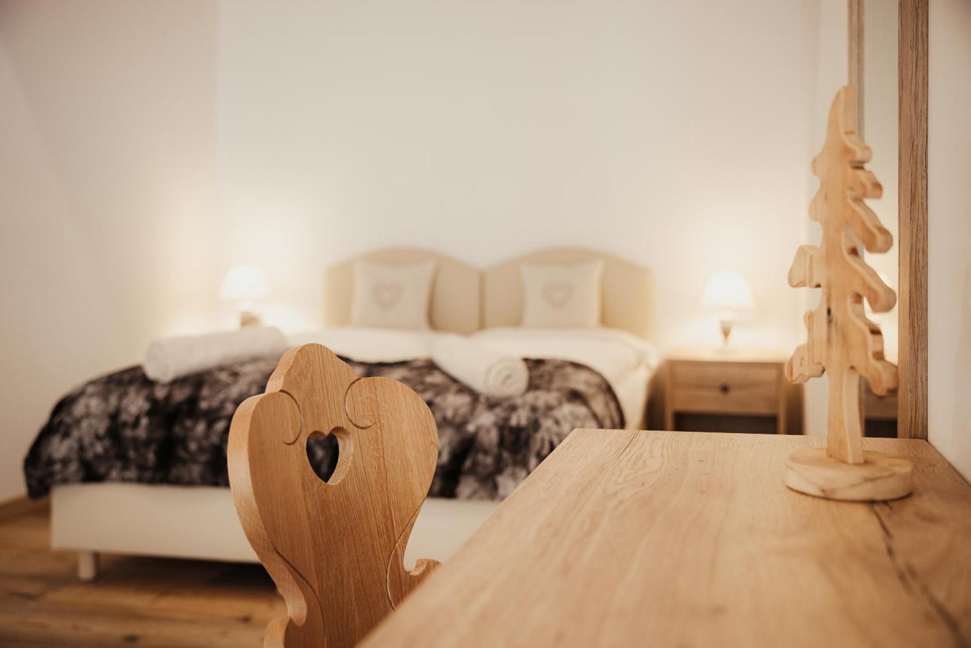 Hotel Monte Cherz Arabba Bagian luar foto